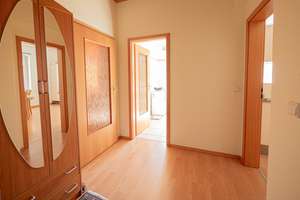 Voll möblierte 2-Zimmer-Wohnung mit großer Wohnküche und Gemeinschaftsgarten – Brückenstraße 15, 1157 Briesnitz, Dresden – Vorschaubild 4