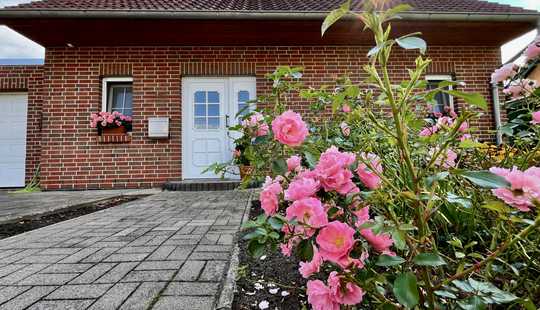 Bild von Neuwertiges Nest für die kleine Familie in ruhiger Sackgasse von WOB-Heiligendorf