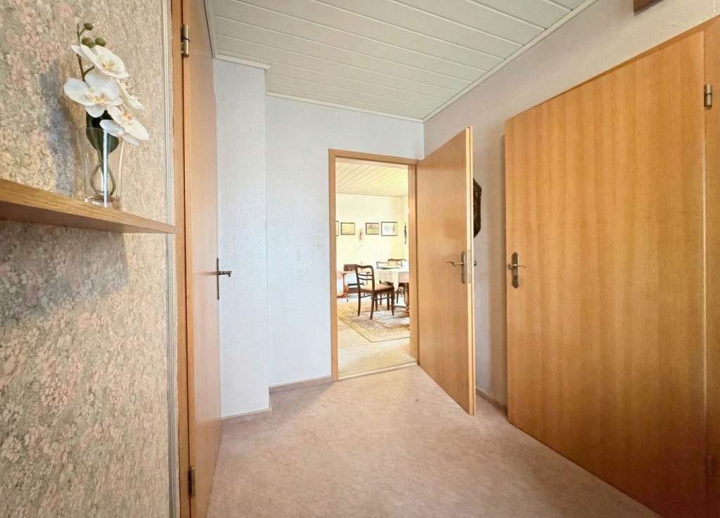 Immobilie in Weyhe - Sanierungsobjekt trifft Neubauchance – flexibel nutzbares Südgrundstück - Bild 4