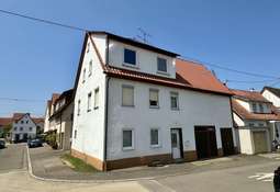 Hausansicht Straßenseite