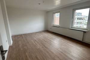 Moderne Wohnung mit Einbauküche: 2,5-Raum-Wohnung in Mönchengladbach Eicken