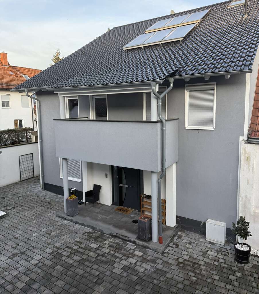Immobilie in Altlußheim - Großzügige neuwertige Stadtvilla -exklusives Wohnen auf 345m² in Altlußheim - Bild 1