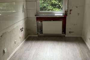 Modernisierte 3-Zimmer-Wohnung in Wuppertal Elberfeld - Mit neuen Vinylboden – Adalbert-Stifter-Weg 55, 42109 Uellendahl-Katernberg, Wuppertal – Vorschaubild 8