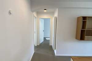 Möblierte 2er WG mit 2 Balkonen und Einbauküche: Preis pro Zimmer 825 € KM + 75 € NK Balkon, EBK – Becherstraße 6, 40476 Düsseldorf – Vorschaubild 19