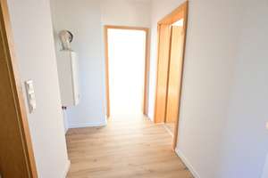 Charmante 3,5-Zimmer-Maisonette-Dachgeschosswohnung in ruhiger Lage von Bochum-Wiemelhausen – Memeler Str. 7, 44789 Wiemelhausen, Bochum – Vorschaubild 10