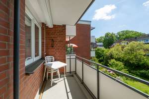 Gepflegte 3-Zimmer-Wohnung mit Loggia in Hamburg-Rissen! – Die vollständige Adresse der Immobilie erhältst du vom Anbieter., 22559 Rissen, Hamburg – Vorschaubild 3
