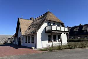 Ein Kapitänshaus der besonderen Art – Die vollständige Adresse der Immobilie erhältst du vom Anbieter., 25826 Sankt Peter-Ording – Vorschaubild 4