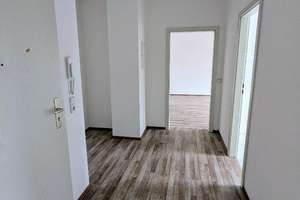 schicke 2 Raumwohnung in zentraler Lage – Fürstenstraße 19, 9130 Sonnenberg, Chemnitz – Vorschaubild 2