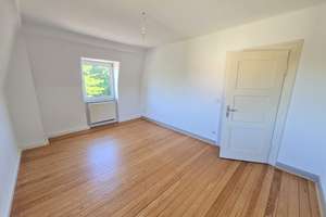 Toll geschnittene 3 Zimmer Dachgeschosswohnung am Neufferpark – Orleansstr. 28, 66953 Pirmasens, Pirmasens – Vorschaubild 6