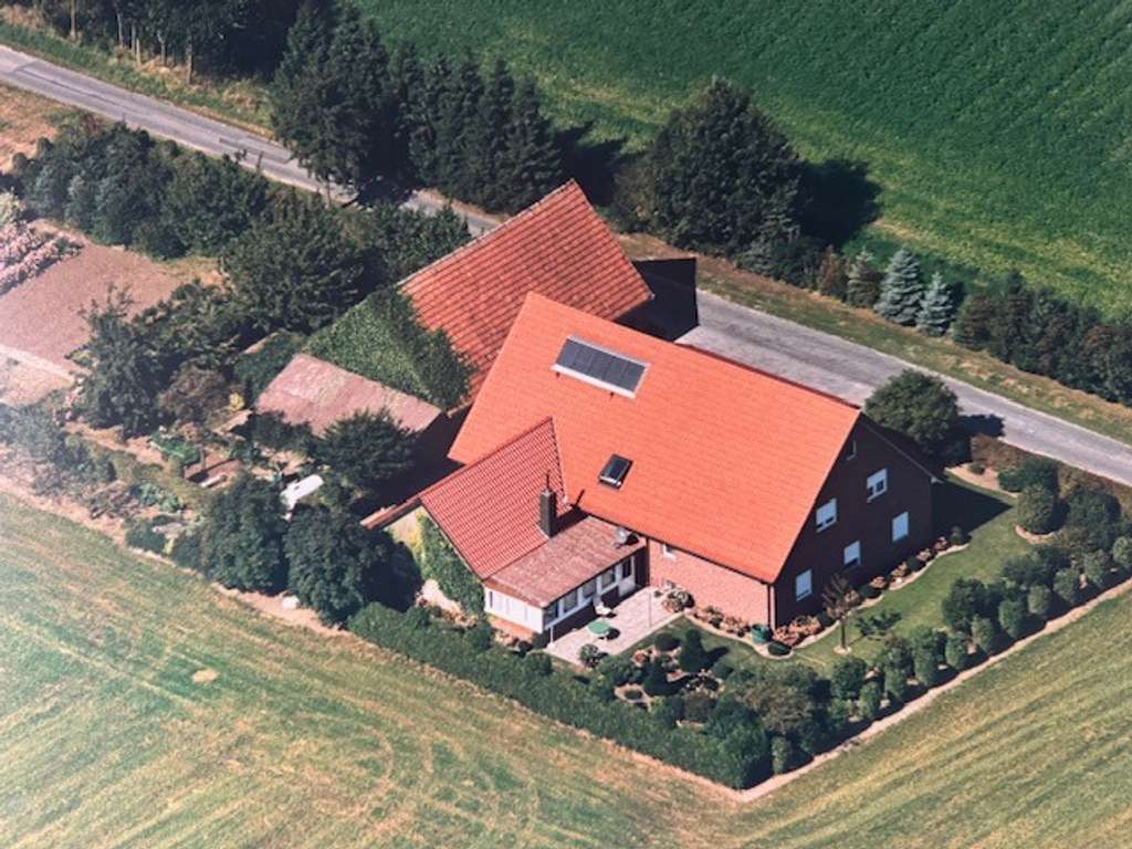 Immobilie in Versmold - Traumhaft gel. Resthof mit Stallungen, Scheune und Wiesen Nähe Heidesee 33775 Versmold-OT Peckeloh - Bild 1