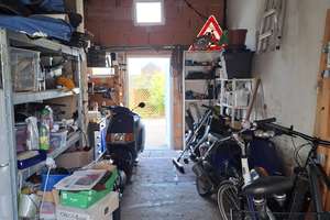 Älteres Wohnhaus in einer Anliegerstraße im Wohngebiet Igersheim – Die vollständige Adresse der Immobilie erhältst du vom Anbieter., 97999 Igersheim – Vorschaubild 19