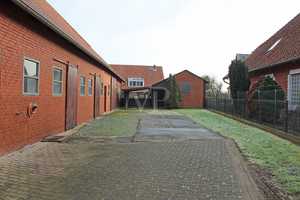 Zweifamilienhaus mit großen Nebengebäuden in Top-Zustand – Hannover (Kreis) – Vorschaubild 8