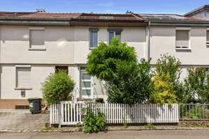 Goldene Mitte: Charmantes Reihenmittelhaus mit gepflegtem Garten in ruhiger Wohnlage von Luginsland – Die vollständige Adresse der Immobilie erhältst du vom Anbieter., 70327 Luginsland, Stuttgart – Vorschaubild 16