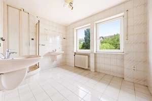 Familienhaus mit großem Entwicklungspotenzial, Hobbyraum & Studio im begehrten Österreicherviertel – Radstädterstraße 8, 80687 Am Westbad, München – Vorschaubild 13