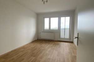 3 Zimmer Wohnung in Alt-Hohenschönhausen (Lichtenberg)