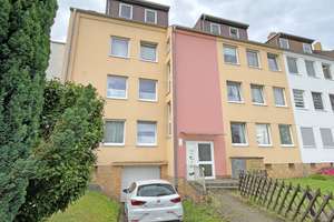 Attraktive, moderne Dachgeschosswohnung mit 4 Zimmern, teilüberdachter Terrasse und 2 Garagen – Die vollständige Adresse der Immobilie erhältst du vom Anbieter., 30453 Bornum, Hannover – Vorschaubild 1