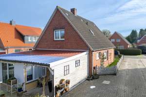 Charmantes Einfamilienhaus in zentraler Lage von Aurich – Die vollständige Adresse der Immobilie erhältst du vom Anbieter., 26603 Aurich – Vorschaubild 17