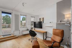 Property thumbnail 9