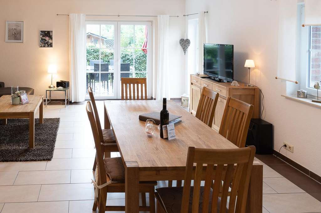 Immobilie in Zempin - Renditestarkes Ferienhaus auf Usedom mit Einliegerwohnung - 49.800 € Einnahmen - provisionsfrei - Bild 4