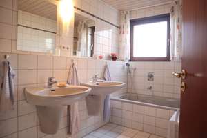 Familienfreundliches Einfamilienhaus in beliebter und naturnaher Lage – Die vollständige Adresse der Immobilie erhältst du vom Anbieter., 70619 Lederberg, Stuttgart – Vorschaubild 11