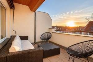 Sonniges Dachgeschoss mit großer Terrasse, Kamin & ruhige, zentrale Lage – Blumenthalstrasse 13, 12103 Tempelhof, Berlin – Vorschaubild 3