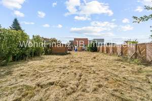 Doppelhaushälfte in Lehndorf mit zusätzlichem Hinterhaus, Vollkeller, Garage und großem Garten – Die vollständige Adresse der Immobilie erhältst du vom Anbieter., 38116 Lehndorf-Watenbüttel, Braunschweig – Vorschaubild 11