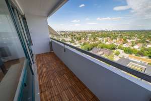 Möbliertes Penthouse, 18. Stock, Stadt- & Alpenblick & Schwimmbad – Drygalski-Allee 118, 81477 Solln, München – Vorschaubild 2