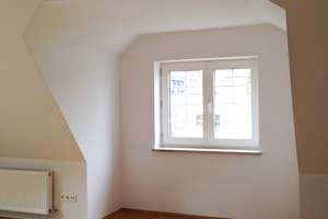 Exklusive 3-Zimmer Dachgeschoss Wohnung mit ausbauhfähigen Spitzboden zur Maisonette Wohnung – 80687 Sankt Ulrich, München – Vorschaubild 6