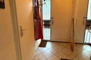 Einfamilienhaus Bungalow auf 650 m² großem Grundstück mit 142 m² Wfl.+ 90 m² Nfl. in ruhiger Lage! – 60439 Niederursel, Frankfurt am Main – Vorschaubild 3