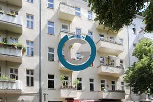 RUHIGER RÜCKZUGSORT IN BELIEBTER KIEZ-LAGE - NETTE COMMUNITY - BALKON MIT BLICK INS GRÜNE – Weserstr. 203 aa, 12047 Neukölln (Ortsteil), Berlin – Vorschaubild 1