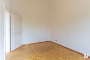 Galerie­wohnung mit stilvollem Raumkonzept und Südbalkon – Die vollständige Adresse der Immobilie erhältst du vom Anbieter., 80997 Allach, München – Vorschaubild 12