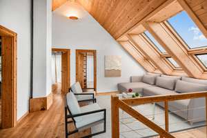 RE/MAX: Angebote liegen bereits vor * Individuelles Wohnen im Bio-Massivholzhaus – Die vollständige Adresse der Immobilie erhältst du vom Anbieter., 79379 Müllheim – Vorschaubild 2