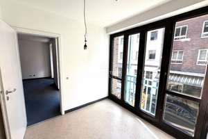 Düsseldorf-Carlstadt: Großzügiges Wohnen im Kunst- und Antiquitätenviertel! – Die vollständige Adresse der Immobilie erhältst du vom Anbieter., 40213 Carlstadt, Düsseldorf – Vorschaubild 15