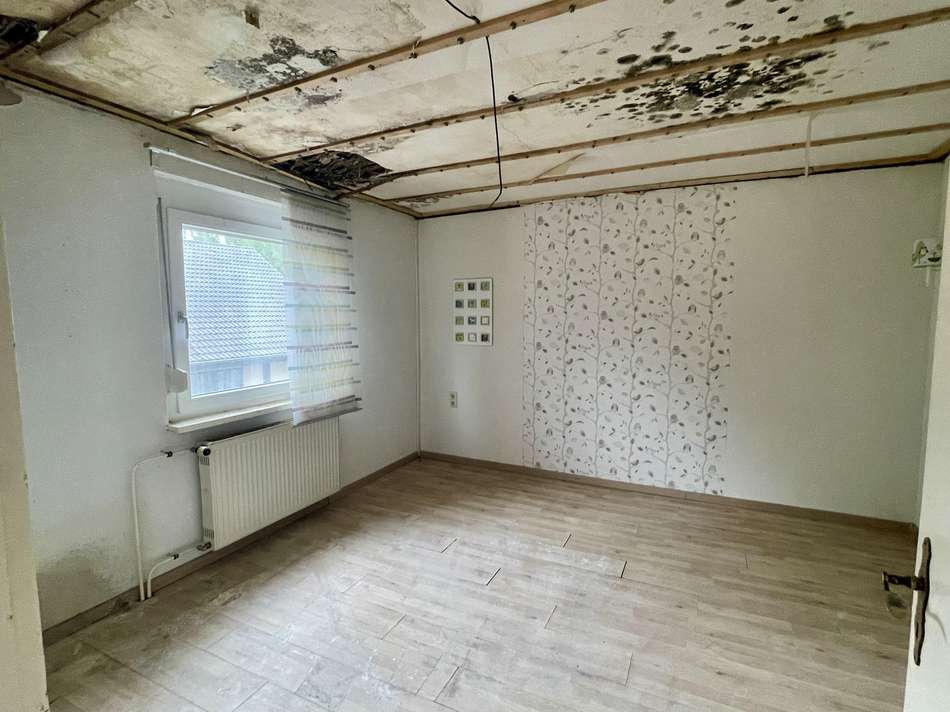 Schlafzimmer DG