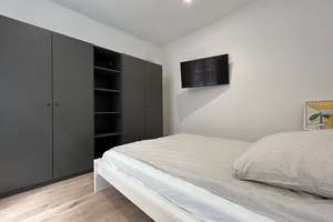 Schöne *vollmöblierte* frisch sanierte 2 Zimmer-Wohnung mit großer Terrasse. – Robenstraße 67, 52070 Jülicher Straße, Aachen – Vorschaubild 9
