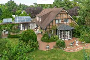Exklusives Landhaus in bester Lage von Bendestorf! – Die vollständige Adresse der Immobilie erhältst du vom Anbieter., 21227 Bendestorf – Vorschaubild 1