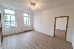 Attraktive 2-Raum-Wohnung mit Balkon und Einbauküche in einem aufwändig sanierten Gründerzeithaus im – Hofer Straße 56, 9130 Sonnenberg, Chemnitz – Vorschaubild 3