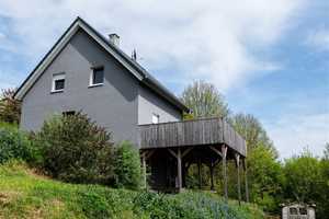 **RESERVIERT** Energieeffizientes Einfamilienhaus mit Panoramablick und Wellnessbereich!  – Neustadt a.d. Aisch-Bad Windsheim (Kreis) – Vorschaubild 2
