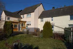 "ZWEI HÄUSER AUF EINEM GRUND - INTERESSANTES IMMOBILIENANGEBOT IN SONNIGER ORTSRANDLAGE" – Cochem-Zell (Kreis) – Vorschaubild 2