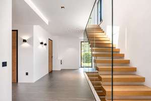 Architektenvilla zum Wohlfühlen. Wohnkomfort der Extraklasse. – Die vollständige Adresse der Immobilie erhältst du vom Anbieter., 82223 Eichenau – Vorschaubild 4