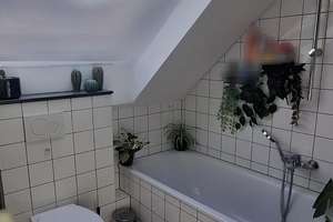 Neuwertige 4,5-Zimmer-Wohnung 3OG mit Balkon in Gelsenkirchen Buer – Beckeradsdelle 9, 45897 Buer, Gelsenkirchen – Vorschaubild 9