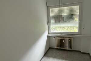 *  2,5 Zimmer Wohnung mit eigenem Garten Nutzung  in Bochum ! – Hattinger Str 743A, 44879 Bochum – Vorschaubild 5