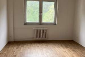 3 Zimmer Wohnung mit großzügigem Balkon und Blick ins Grüne! – Am Brünnchen 9, 56072 Metternich, Koblenz – Vorschaubild 4