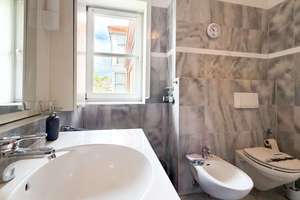 3 oder 4 Zimmerwohnung mit Lift, Garage, Sonnenbalkon – 22767 Altona-Altstadt, Hamburg – Vorschaubild 13