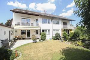 Ideal für 2 Familien, kurzfristig bezugsfrei: Doppelhaus mit großem Gartengrundstück in Gauting,  – Die vollständige Adresse der Immobilie erhältst du vom Anbieter., 82131 Gauting – Vorschaubild 3