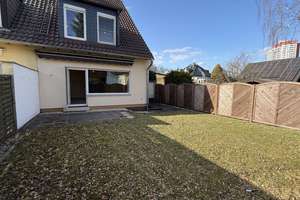 Gemütliche Doppelhaushälfte mit Ausbaupotenzial – ideal für Familien und Visionäre