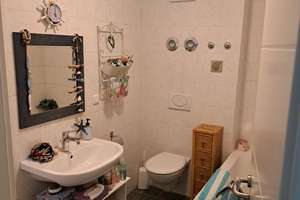 Gut geschnittene, 2-Zimmer-Whg. mit Balkon/ Südlage im 2. OG eines ruhigen  7- FH m. PKW  Garage – Bitterstraße 102, 50769 Worringen, Köln – Vorschaubild 7