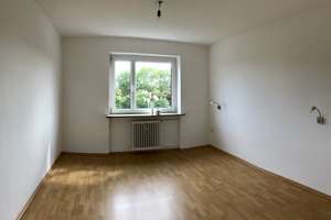 RESERVIERT Im begehrten Herrenbachviertel:  provisionsfrei 4-Zimmer-Wohnung mit Balkon – Herrenbachstraße 25c, 86161 Wolfram-und Herrenbachviertel, Augsburg – Vorschaubild 13