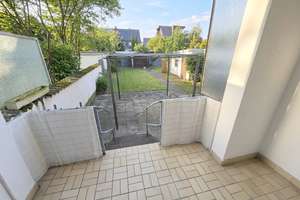 Köln-Grengel: Attraktive 3-Zimmer-Wohnung im Erdgeschoss mit Balkon & Gartennutzung – Die vollständige Adresse der Immobilie erhältst du vom Anbieter., 51147 Grengel, Köln – Vorschaubild 2