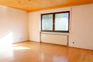 Einfamilienhaus mit 244 m², Nebengebäuden und viel Potenzial in ländlicher Lage – Amberg-Sulzbach (Kreis) – Vorschaubild 21